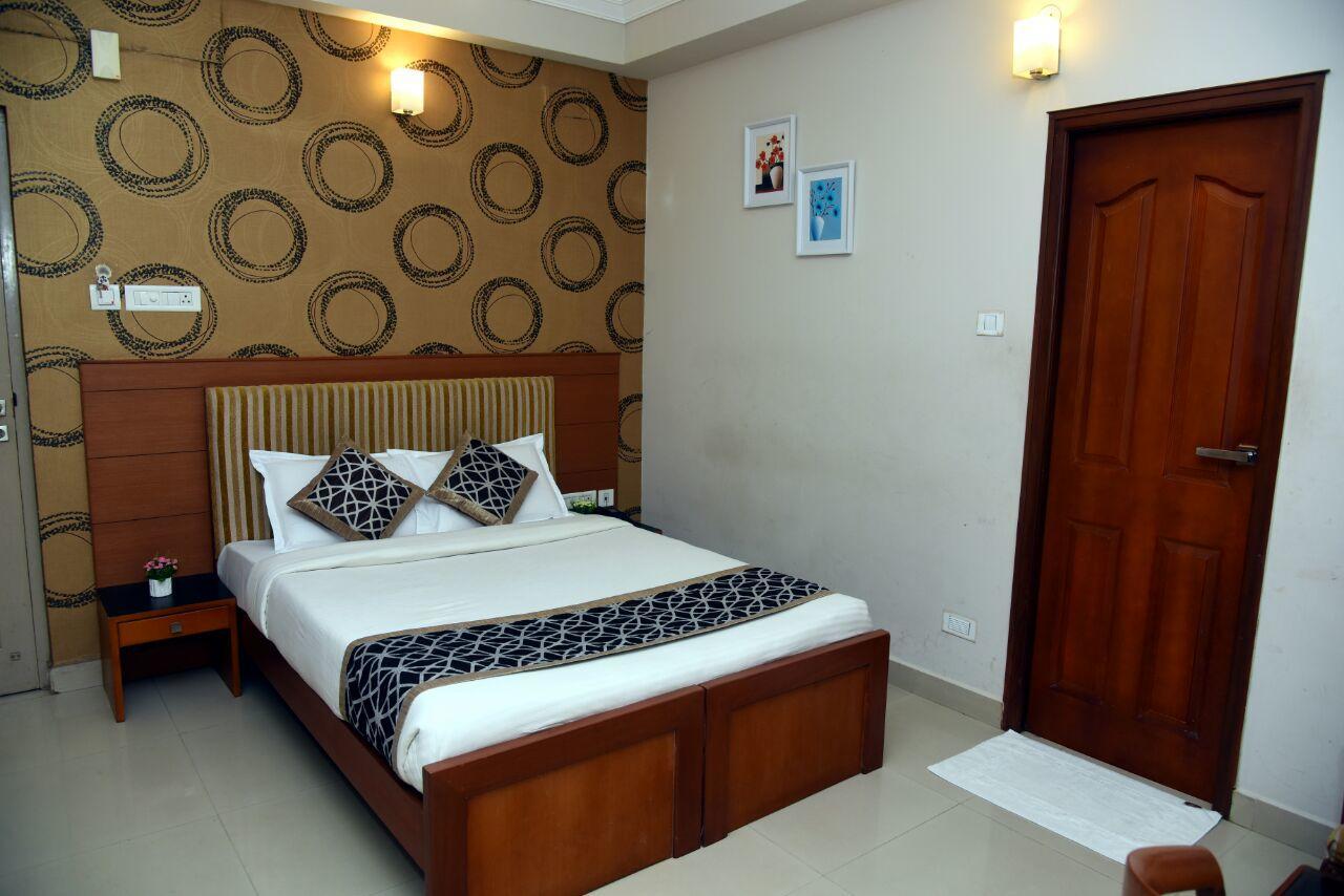 Hotel Pearl International Chennai Esterno foto
