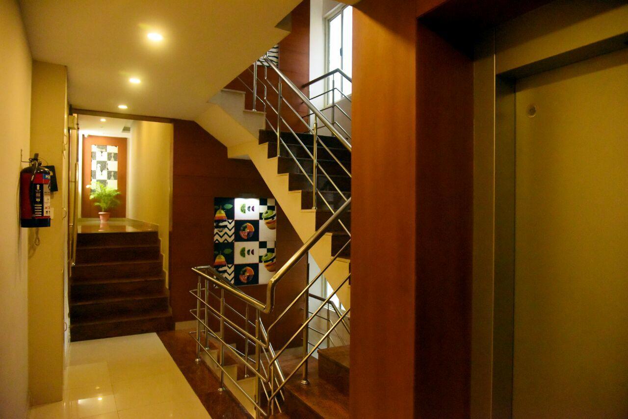 Hotel Pearl International Chennai Esterno foto