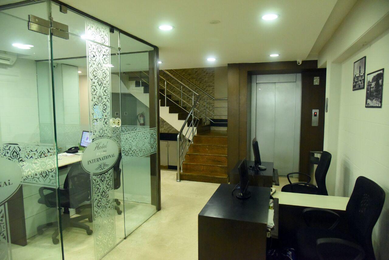 Hotel Pearl International Chennai Esterno foto